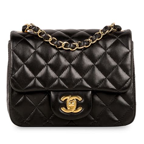 chanel tasche schwarz timeless classic|The Always Timeless Chanel Classic Flap Bag .